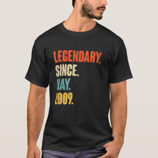 Legendary Since May 2009  13 Year Old  13th Birthd T-Shirt