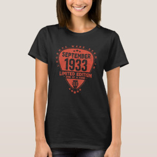 Legends Were Born In September 1933   Guitar T-Shirt