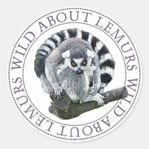 Lemur Classic Round Sticker