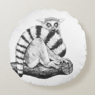 Lemur drawing round cushion