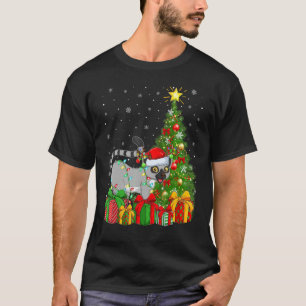 Lemur  Xmas Holiday Santa Lemur Christmas Tree T-Shirt