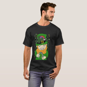Lenny The Leprechaun Men's Basic Dark T-Shirt
