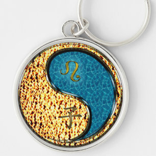 Leo & Water Rat Key Ring