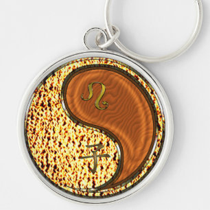 Leo & Wood Rat Key Ring