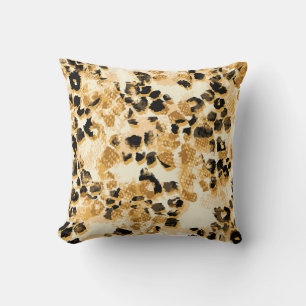 Leopard Chic: Vintage Pattern Elegance. Cushion