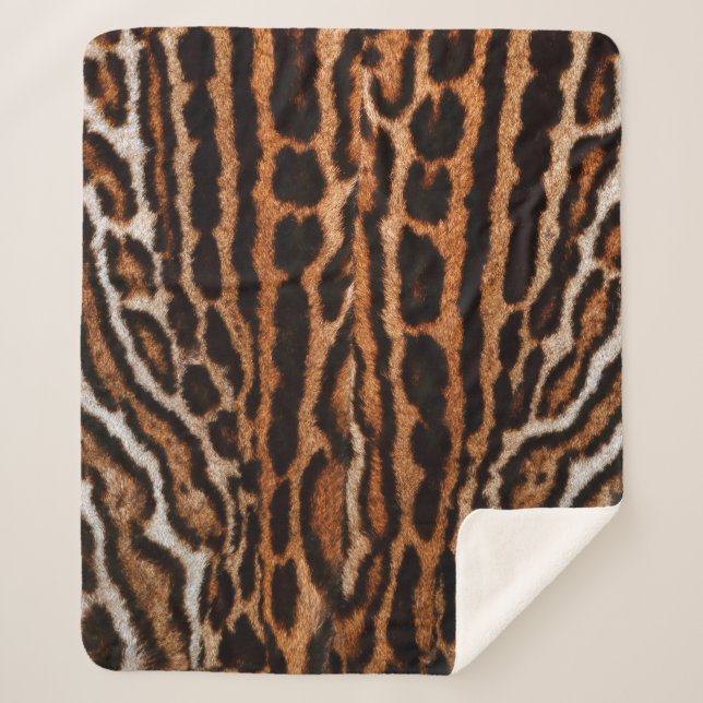leopard fur background texture sherpa blanket (Front)