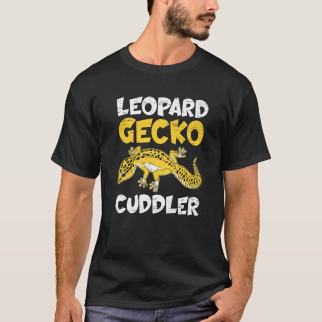 Leopard Gecko Cuddler Reptile  Cuddling Hug T-Shirt (Front)