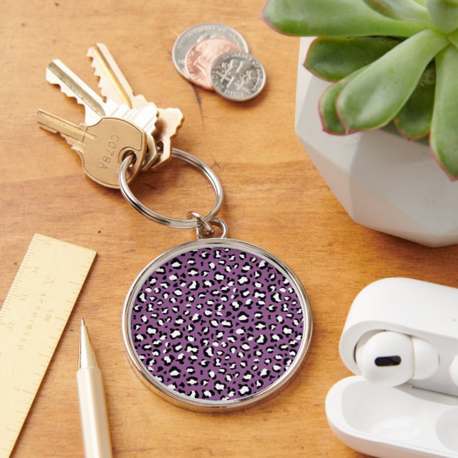 Leopard Pattern, Leopard Spots, Purple Leopard Key Ring (Desk)