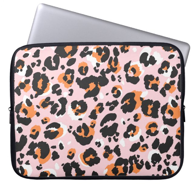 Leopard pattern seamless. Classic leo texture. Tre Laptop Sleeve (Front)