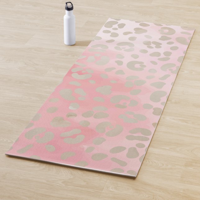 Leopard Pink Pattern Yoga Mat (In Situ)