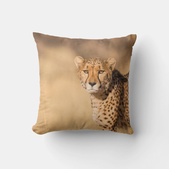 LEOPARD PORTRAIT CUSHION (Front)