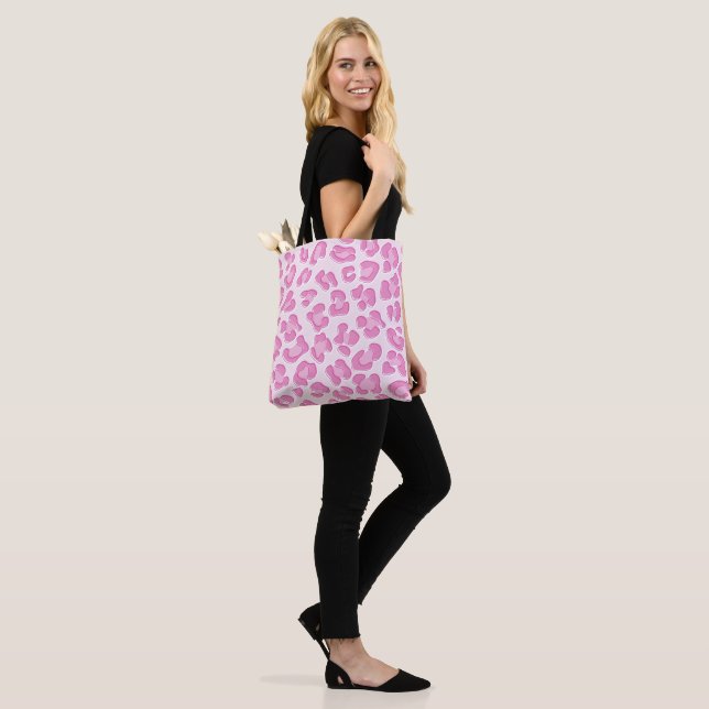 Leopard Preppy Pink Line Tote Bag (On Model)