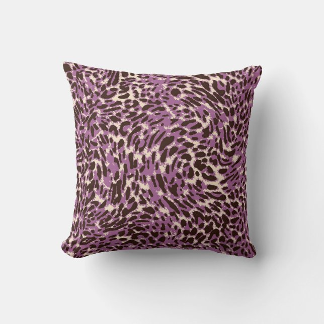 Leopard Print, Classic Animal Pattern. Cushion (Front)