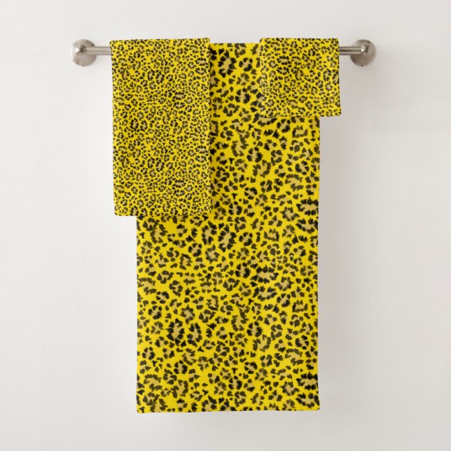 Leopard print_denser on cozy yellow bath towel set (Insitu)
