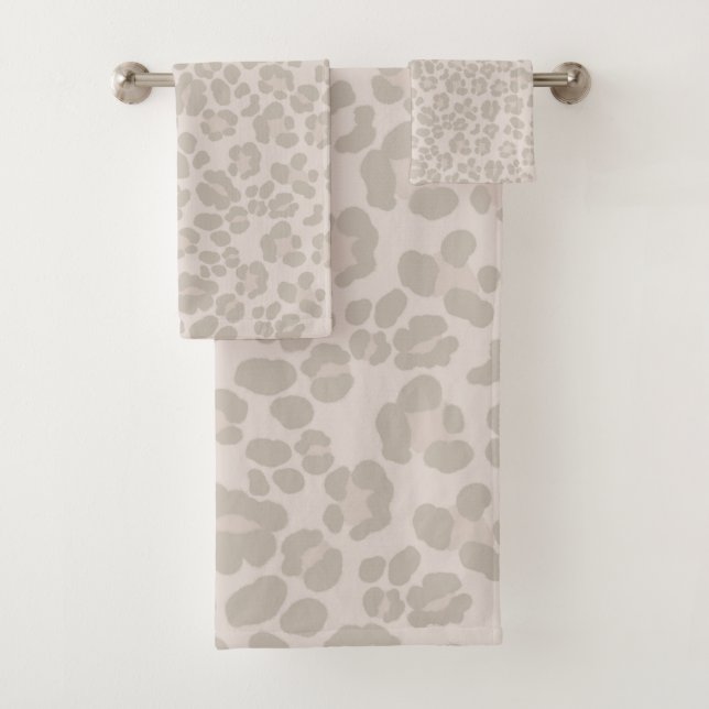 Leopard Print Glam 2 #pattern #design Bath Towel Set (Insitu)