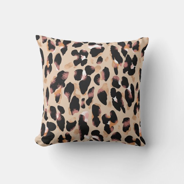 Leopard print seamless pattern cushion (Front)