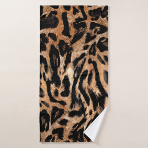 Leopard skin texture bath towel