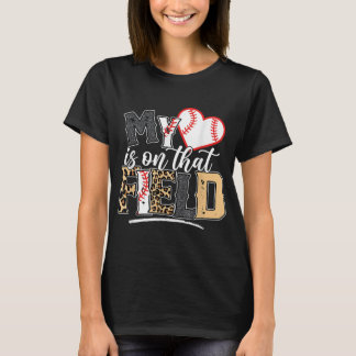 Leopard Softball Mum My Heart is on That Field Bas T-Shirt