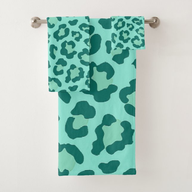 Leopard teal print bath towel set (Insitu)