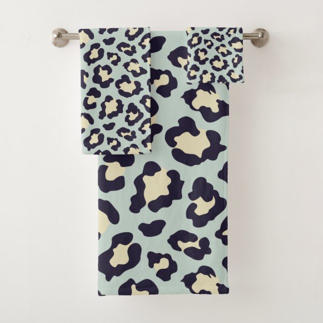 Leopard teal print bath towel set (Insitu)