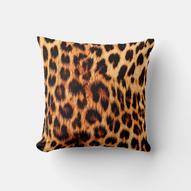 Leopard texture, African animal seamless pattern. Cushion (Front)