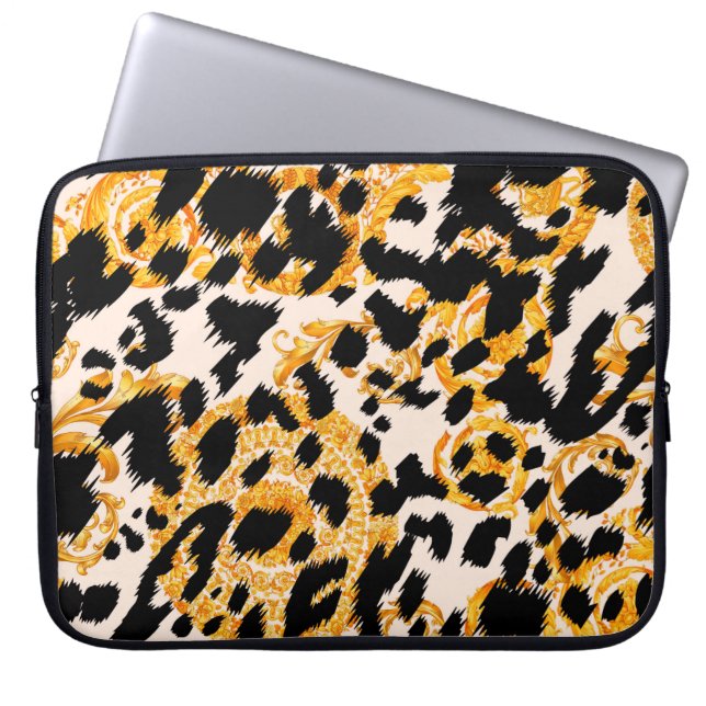 Leopard texture with gold baroque pattern laptop sleeve (Front)