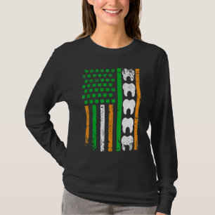 Leprechaun Tooth Shamrock St Patrick Day Dentist D T-Shirt