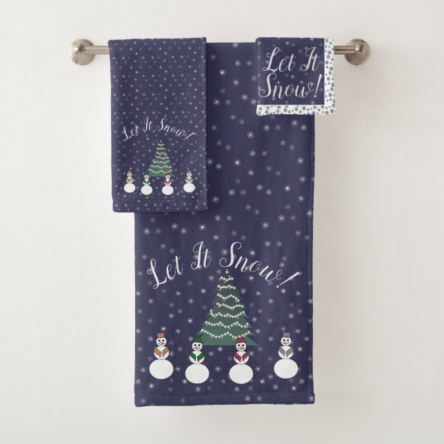 Let It Snow! Snowmen Bath Towel Set (Insitu)