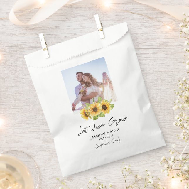Let Love Grow l Sunflower Seeds Photo Wedding  Favour Bag (Clipped)