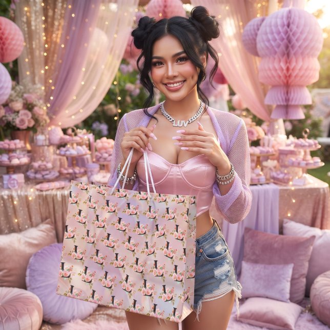 Letter L Large Gift Bag (Creator Uploaded)