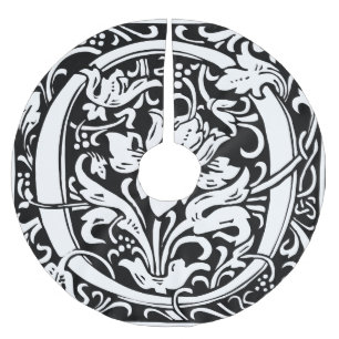 Letter O Mediaeval Monogram Art Nouveau Brushed Polyester Tree Skirt