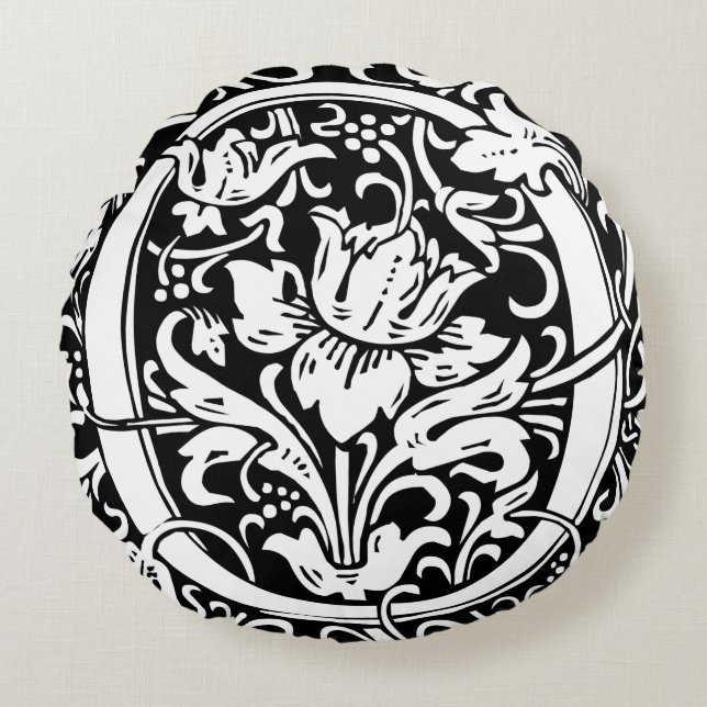 Letter O Mediaeval Monogram Art Nouveau Round Cushion (Front)