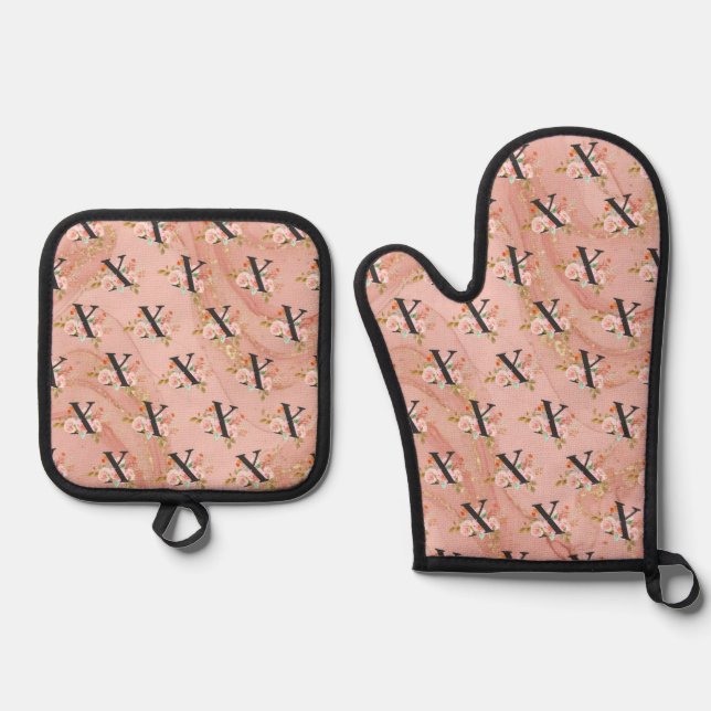 Letter X Oven Mitt & Pot Holder Set (Front)