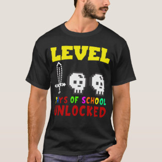 Level 100 Days Of School Unlocked Gamer Video Game T-Shirt