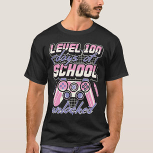 Level 100 Days Of School Unlocked Video Games Kind T-Shirt
