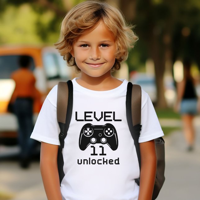 Level 11 Unlocked 11th Birthday Gift T-Shirt (Creator Uploaded)