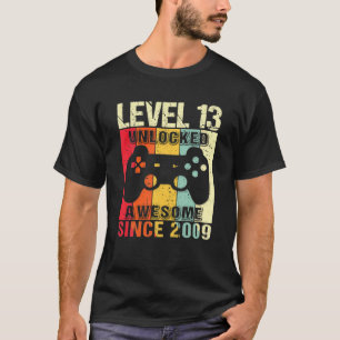 Level 13 Unlocked 13Th Birthday Gamer Awesome Sinc T-Shirt