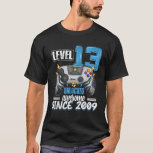 Level 13 Unlocked awesome 2009 13th birthday boy v T-Shirt