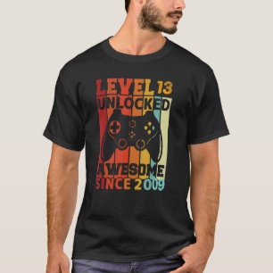 Level 13 Unlocked Video Gamer 13th Birthday T-Shirt
