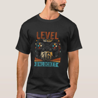 Level 16 Unlocked 16th Birthday Gifts 16 Year Old  T-Shirt