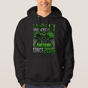 Level 17 Unlocked Awesome Since 2005 17th Birthday Hoodie