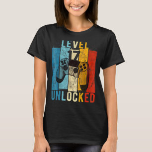 Level 17 Unlocked Video Gamer 17 Year Old 17th Bir T-Shirt
