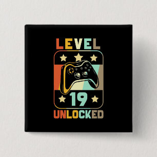 Level 19 Unlocked 15 Cm Square Badge