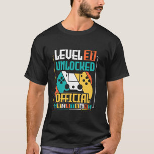 Level 31 Unlocked 31st Birthday Gamer Gifts 31 Yea T-Shirt
