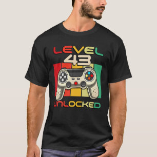 Level 43 Unlocked Videogamer Born In 1978 43 Years T-Shirt