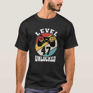 Level 47 Unlocked 47 Years Old Retro 80S 47Th Birt T-Shirt