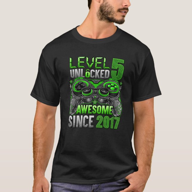Level 5 Unlocked Awesome Since 2017 5Th Birthday G T-Shirt (Front)