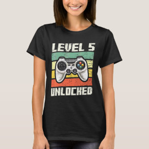 Level 5 Unlocked Video Game 5th Birthday Gamer Bo T-Shirt