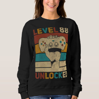 Level 88 Unlocked 88th Birthday 88 Years Old Gamer Sweatshirt