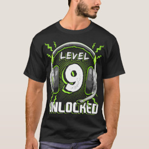 Level 9 Unlocked Video Game 9th Birthday PC Gaming T-Shirt
